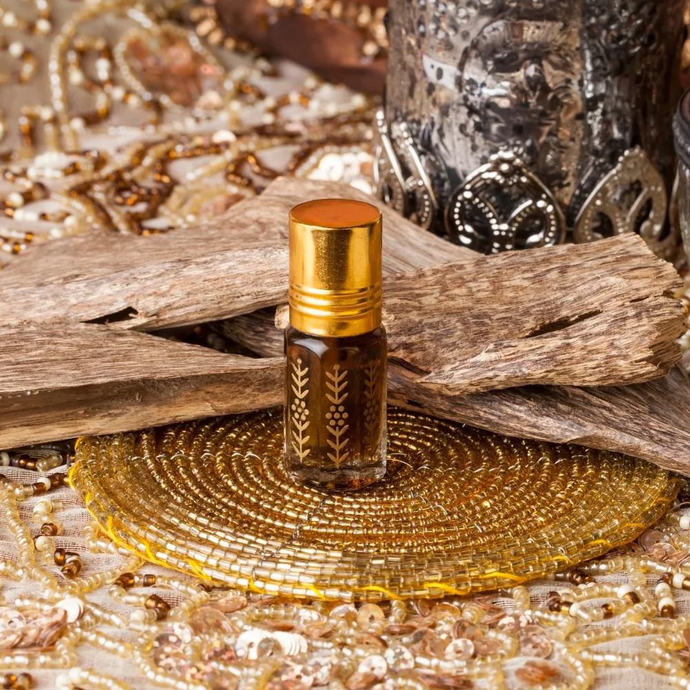 Oudh oil